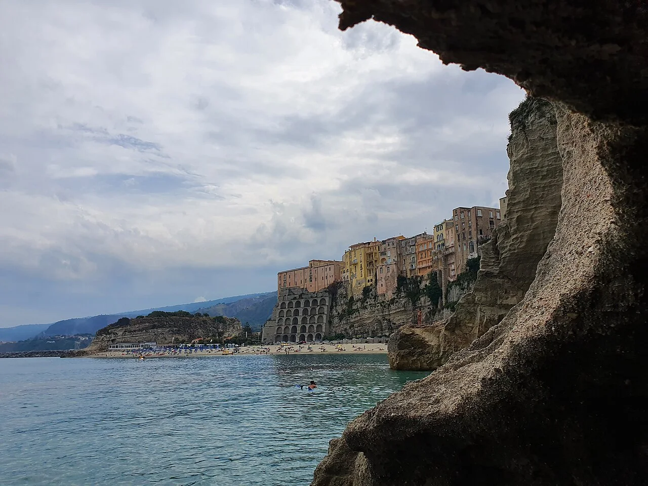 Tropea: veduta del litorale