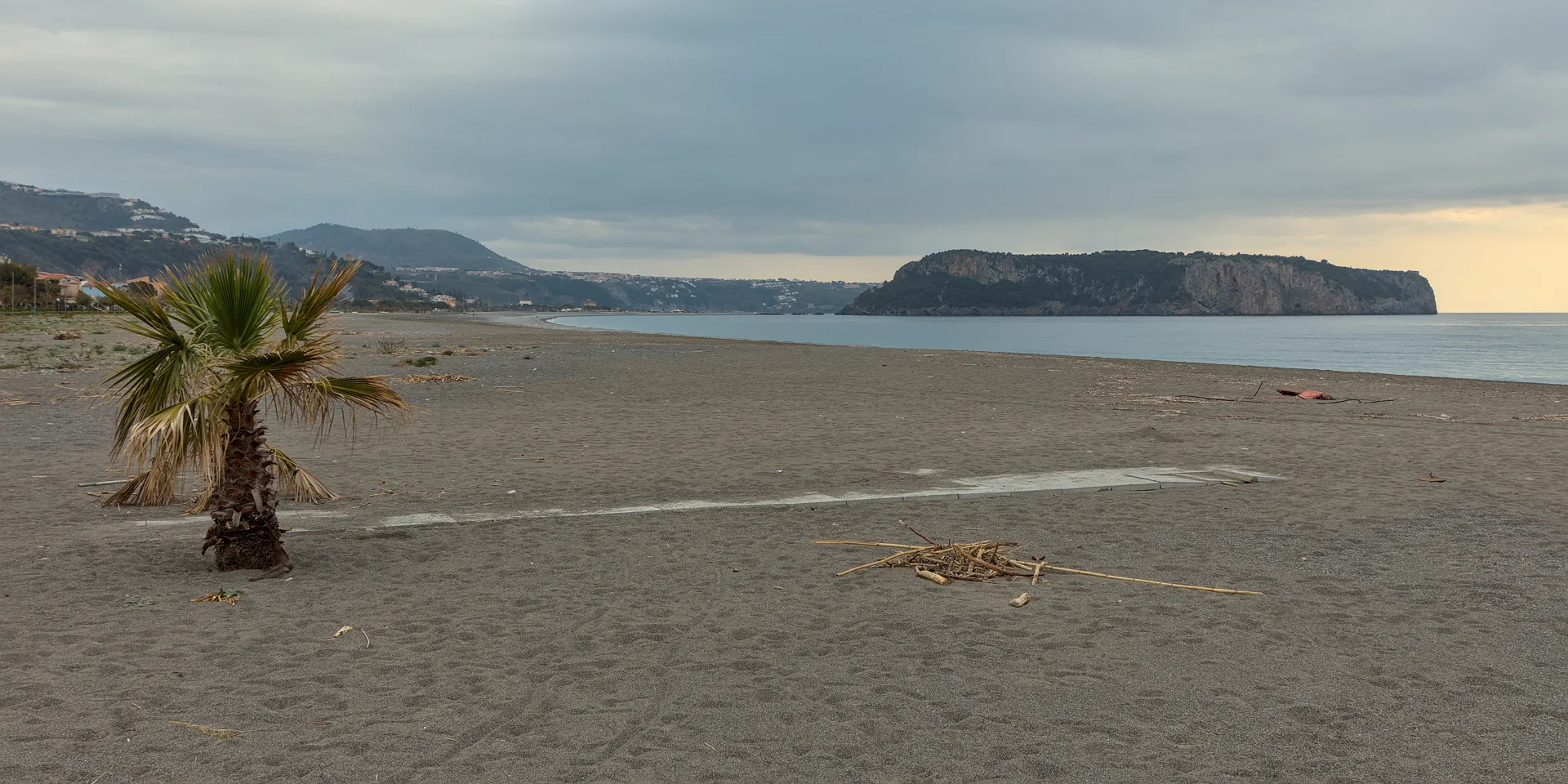 Spiaggia di Praia a Mare: panorama del litorale